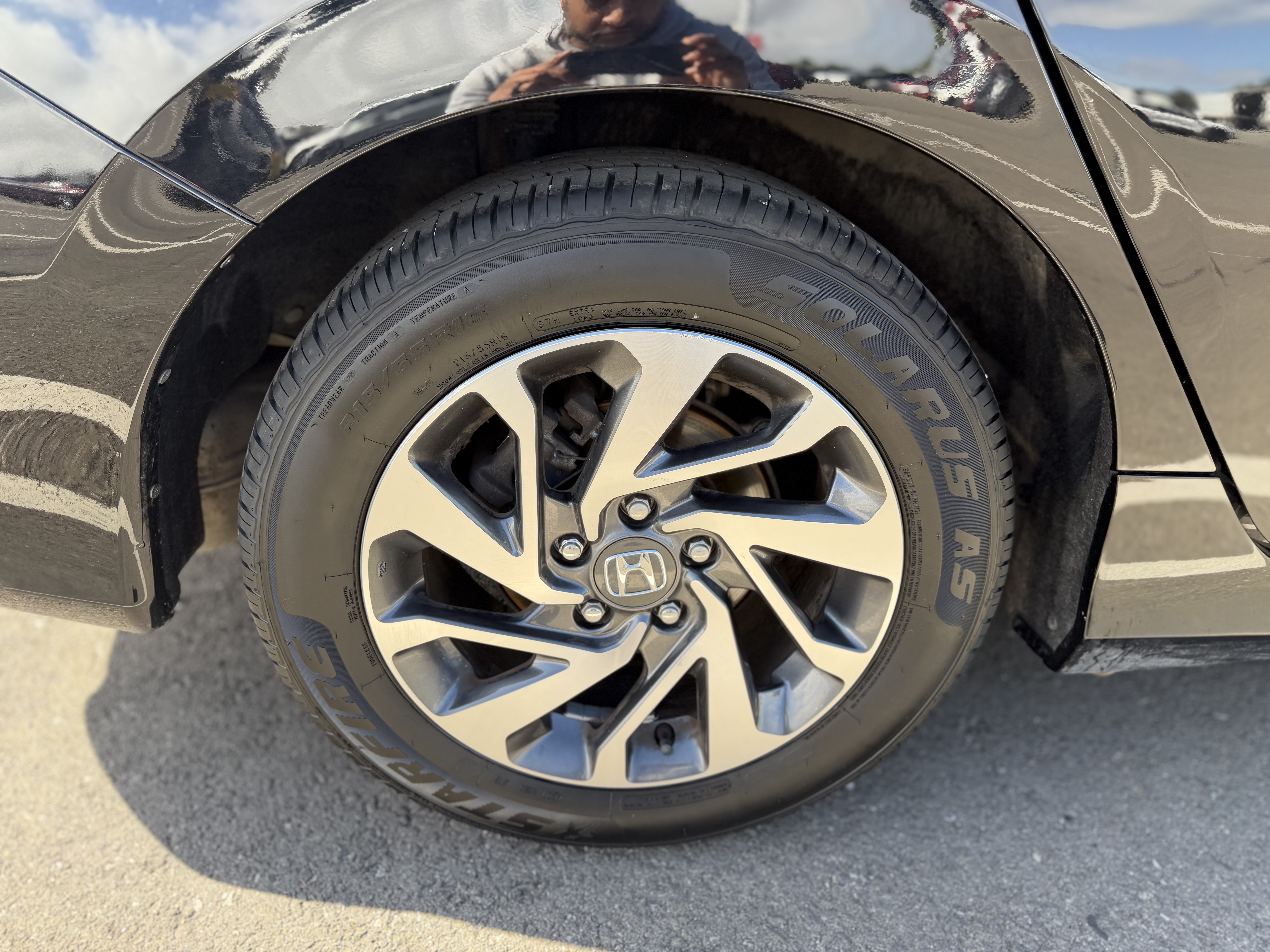 Used 2018 Honda Civic EX image 15