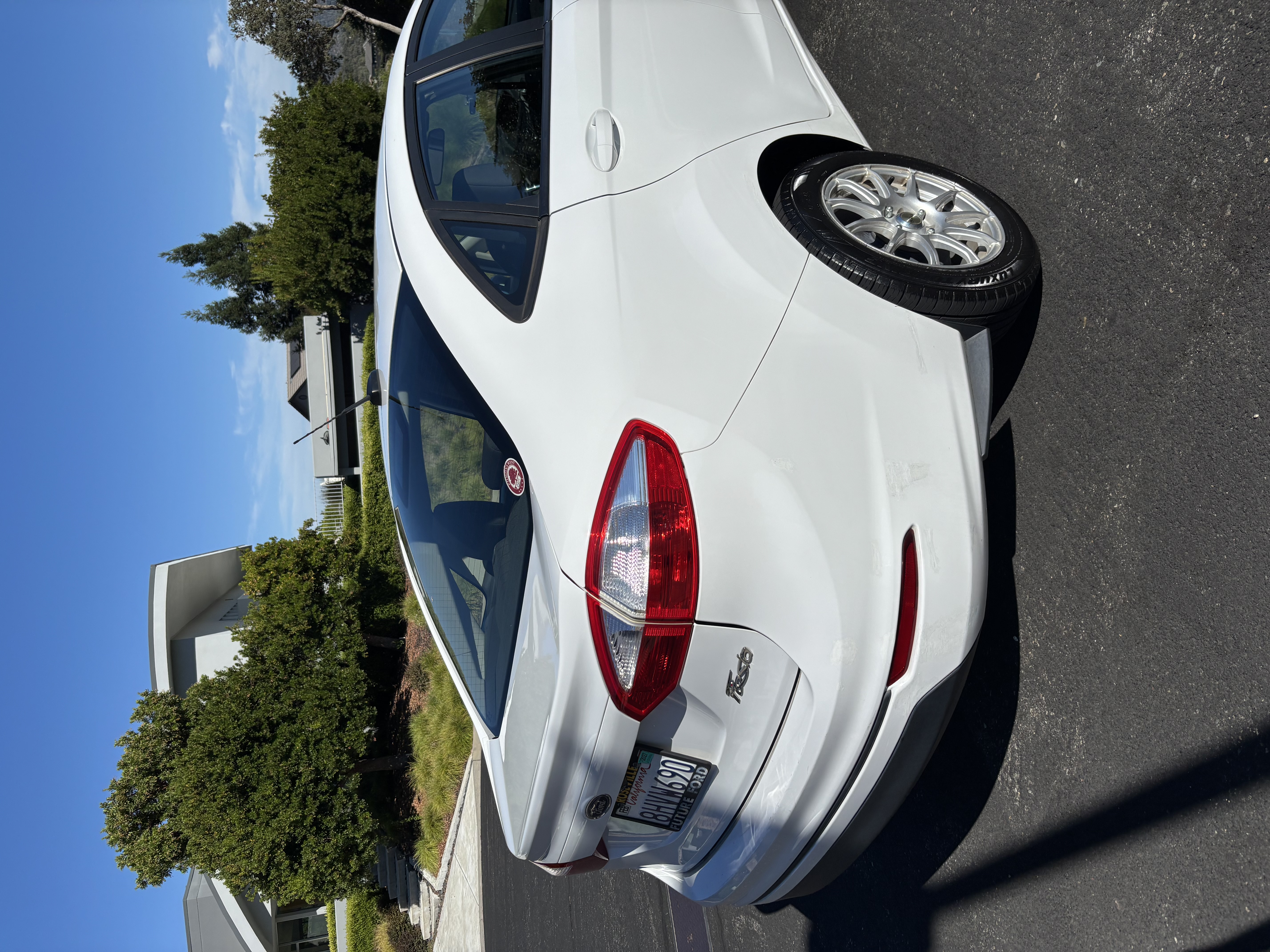 Used 2019 Ford Fiesta S FWD image 6
