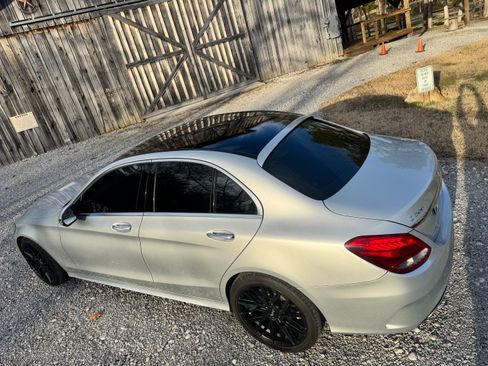 Used 2016 Mercedes-Benz C 300 Sedan image 34