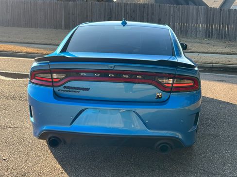 Used 2019 Dodge Charger Scat Pack image 8