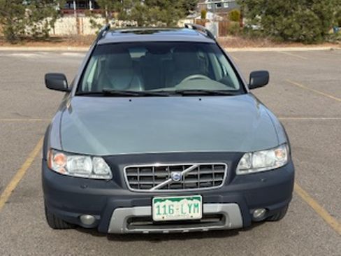 Used 2005 Volvo XC70 image 6