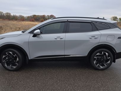 Used 2025 Kia Sportage SX