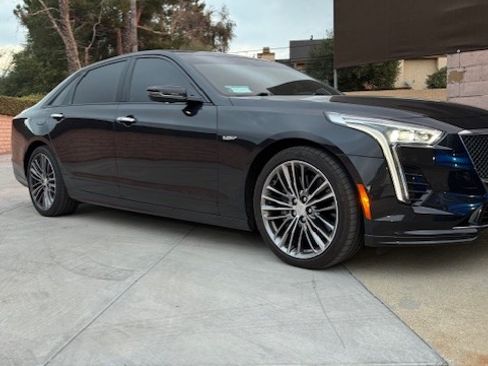 Used 2019 Cadillac CT6 V w/ Driver Assist Package image 1