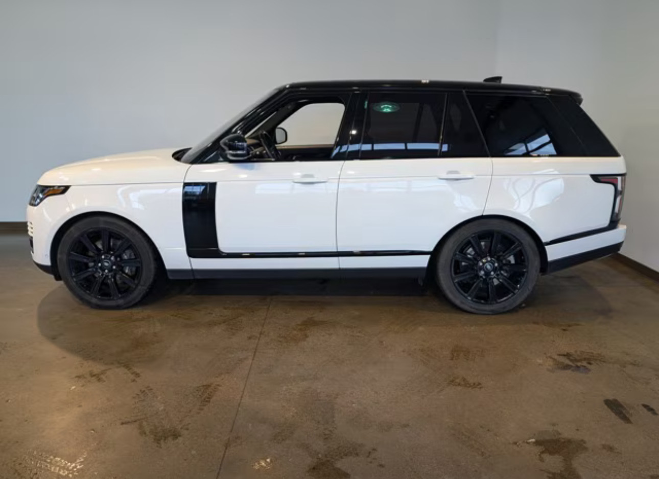 Used 2022 Land Rover Range Rover Westminster Edition AWD/4WD image 8
