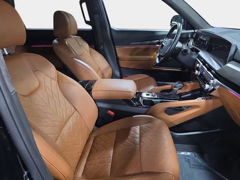 Used 2025 Kia Telluride SX Prestige X-Line image 14