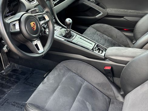 Used 2018 Porsche 718 Cayman GTS image 11