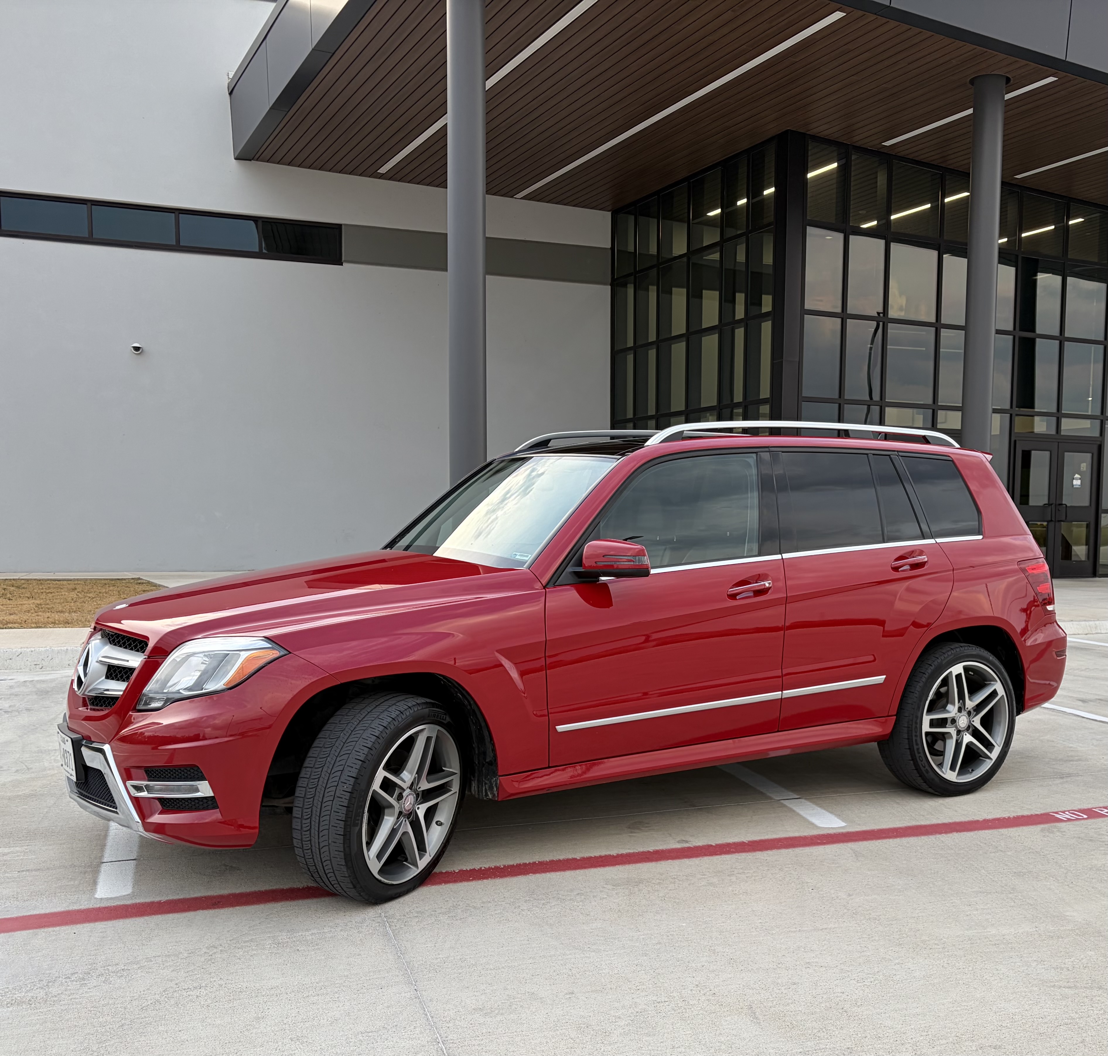 Used 2014 Mercedes-Benz GLK 350 2WD image 1
