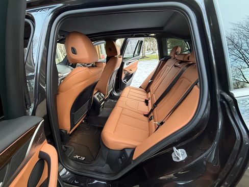 Used 2024 BMW X3 xDrive30i w/ Premium Package w/ZPA image 14