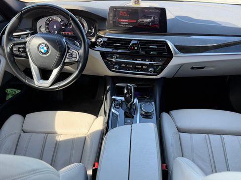 Used 2017 BMW 530i image 8