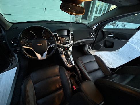 Used 2013 Chevrolet Cruze LT image 10