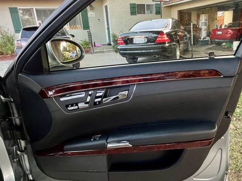 Used 2007 Mercedes-Benz S 600 image 17