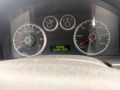 Used 2007 Ford Fusion SEL FWD image 12