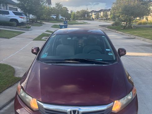 Used 2012 Honda Civic LX image 4