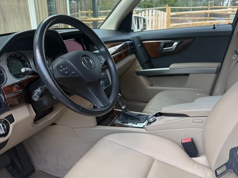 Used 2012 Mercedes-Benz GLK 350 2WD image 8