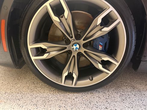 Used 2020 BMW M550i xDrive w/ Dynamic Handling Package AWD/4WD image 10