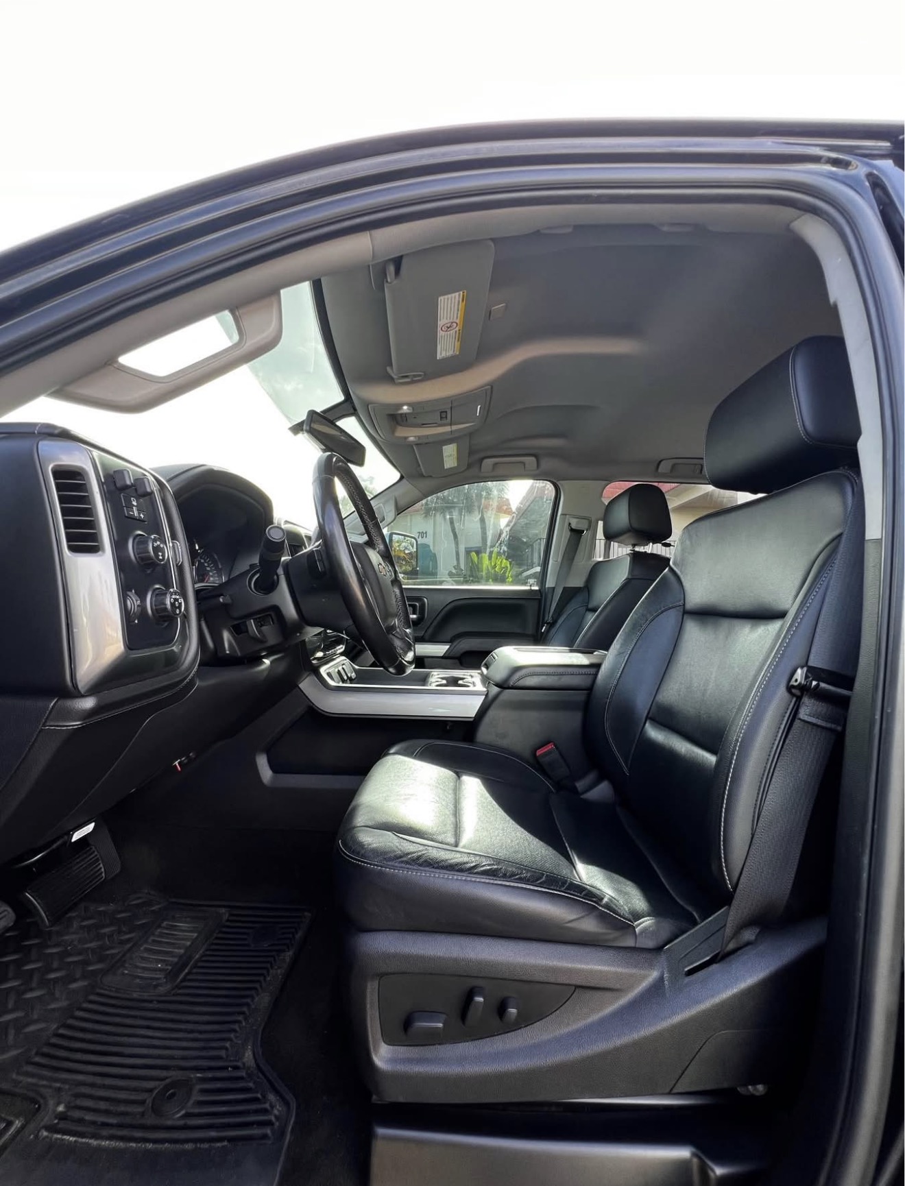 Used 2018 Chevrolet Silverado 2500 LTZ w/ Duramax Plus Package AWD/4WD image 9