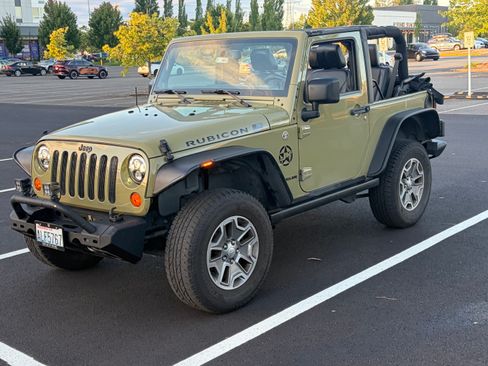 Used 2013 Jeep Wrangler Rubicon w/ PWR Convenience Group AWD/4WD image 6