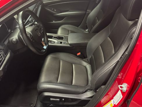 Used 2022 Honda Accord Sport image 16
