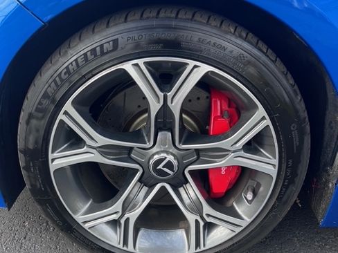 Used 2018 Kia Stinger GT image 29