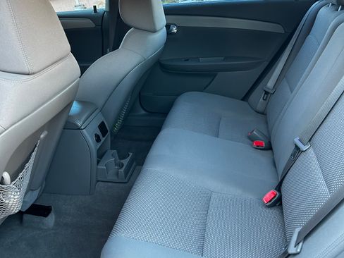 Used 2010 Chevrolet Malibu LT w/ Power Convenience Package image 10