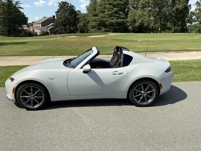 Used 2017 MAZDA MX-5 Miata RF Grand Touring RWD image 10