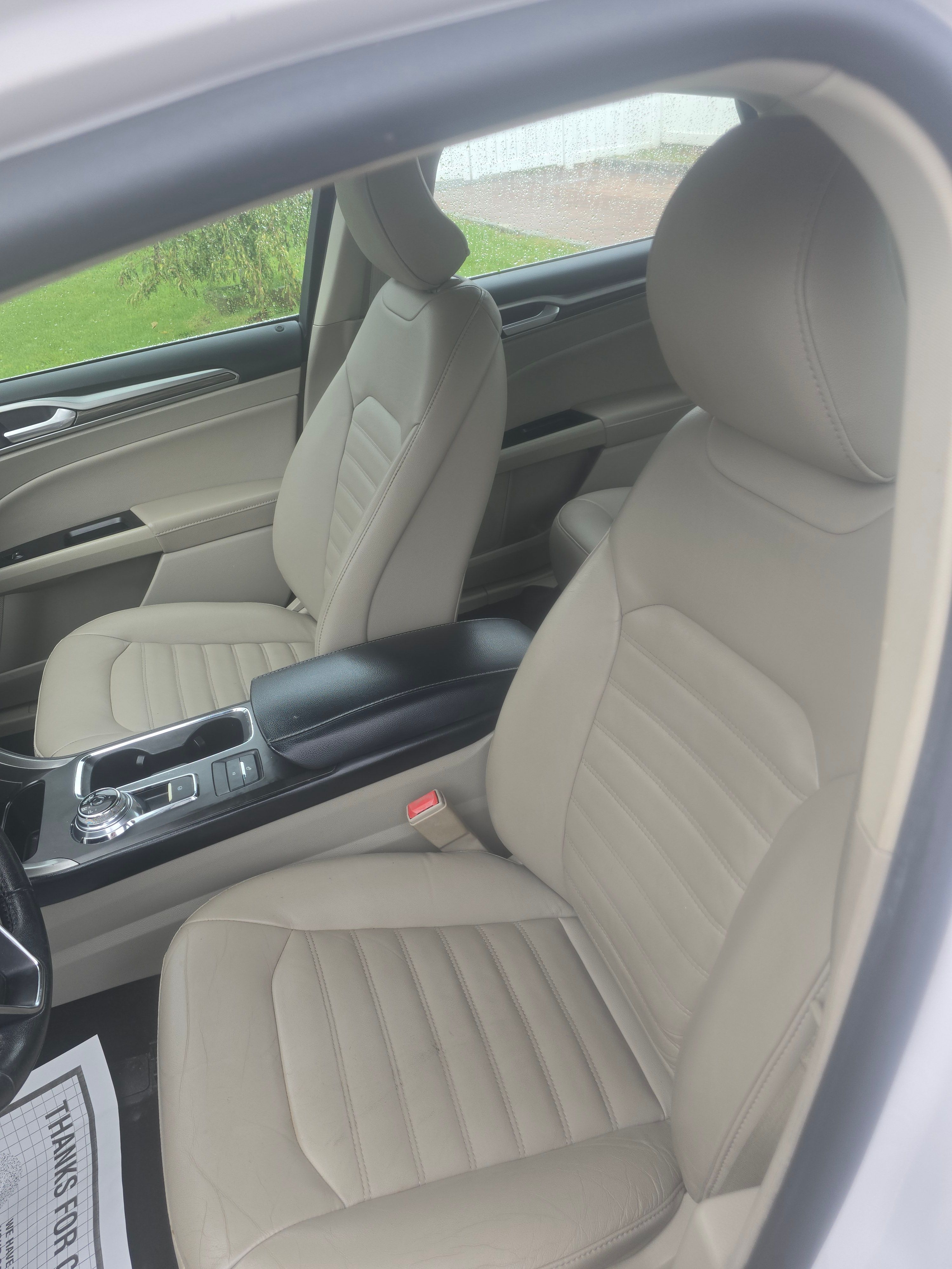 Used 2018 Ford Fusion Energi SE FWD image 9