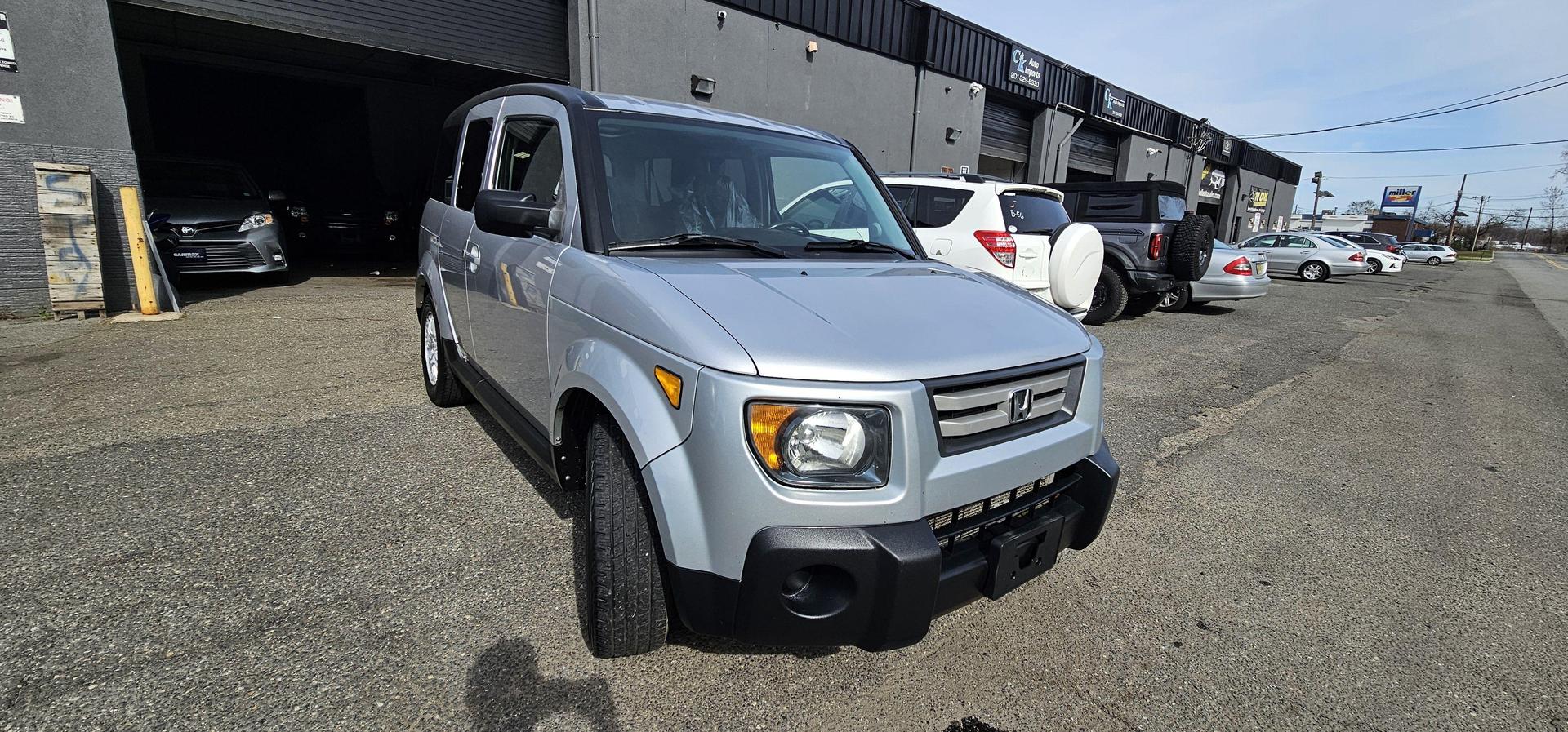 Used 2007 Honda Element EX image 2