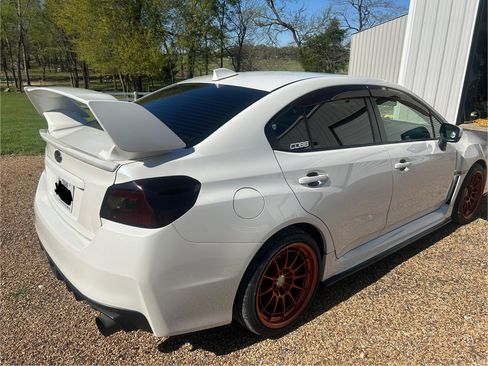 Used 2016 Subaru WRX image 6