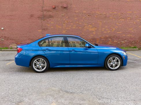 Used 2016 BMW 328i xDrive Sedan AWD/4WD image 6