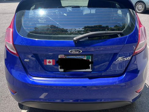 Used 2015 Ford Fiesta SE w/ Comfort Package FWD image 11