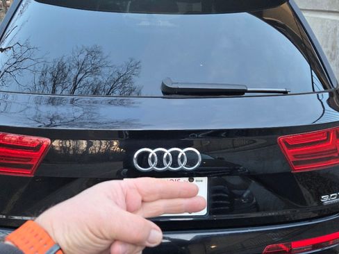 Used 2017 Audi Q7 3.0T Premium Plus image 9