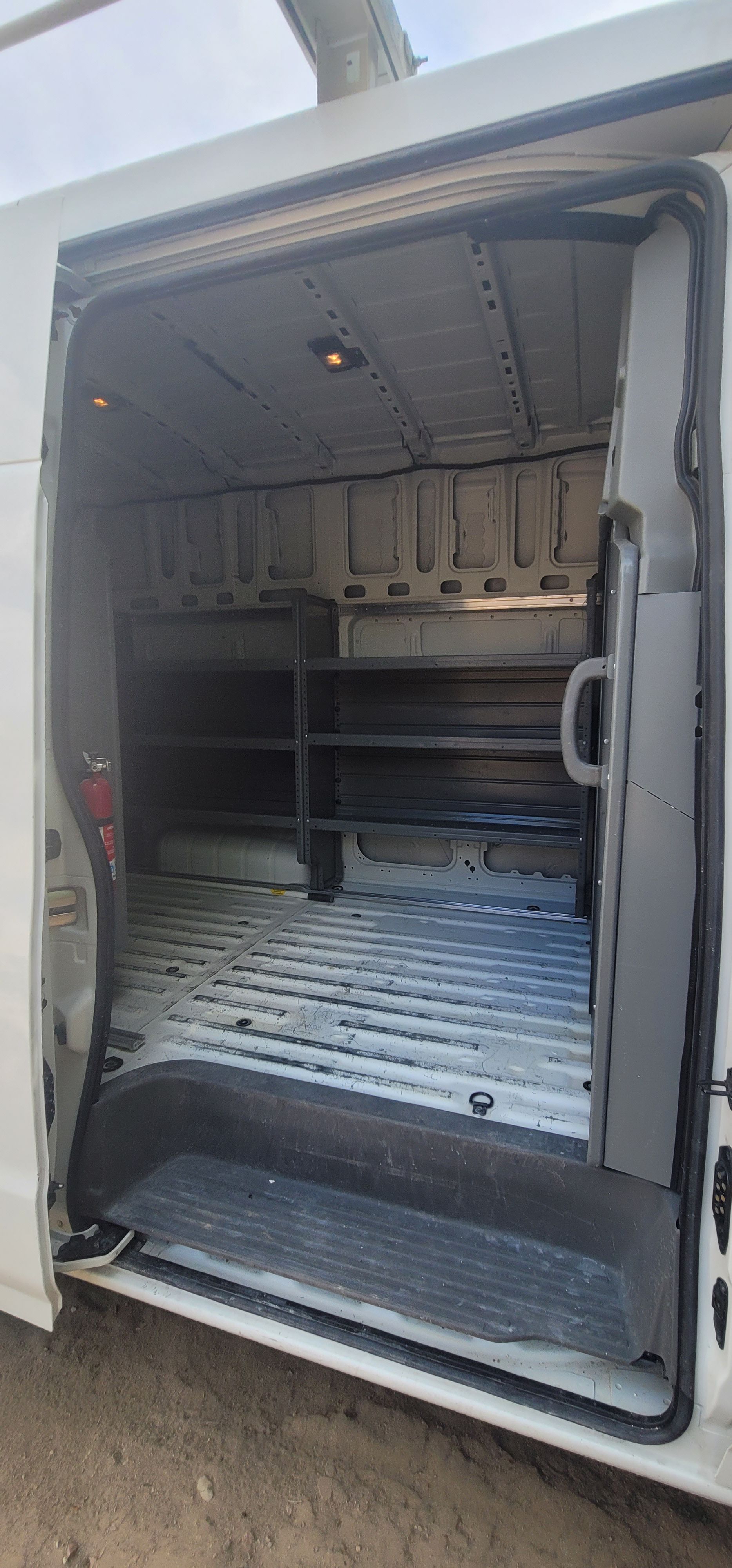 Used 2018 Nissan NV 2500 S RWD image 9
