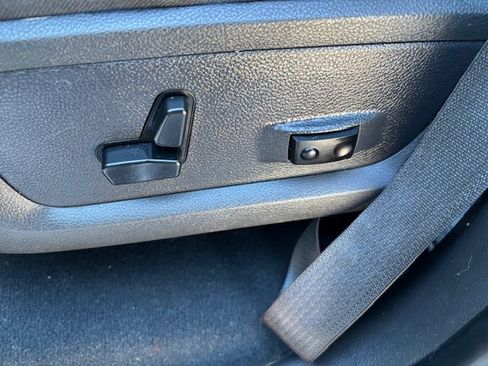 Used 2009 Dodge Ram 1500 Truck SLT w/ Popular Equipment Group image 17