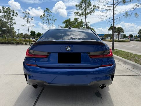 Used 2019 BMW 330i Sedan w/ M Sport Package RWD image 9