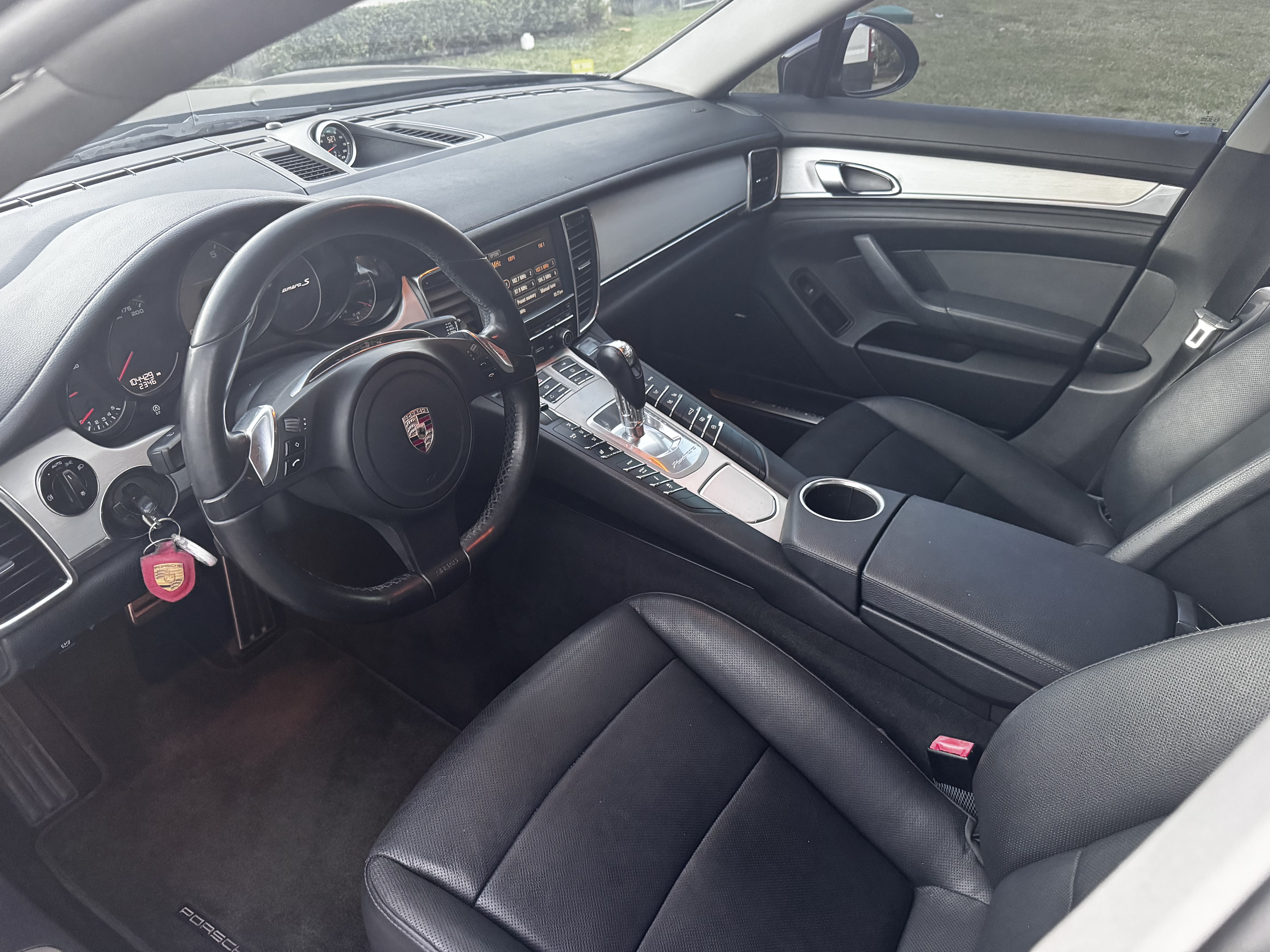 Used 2011 Porsche Panamera S RWD image 9