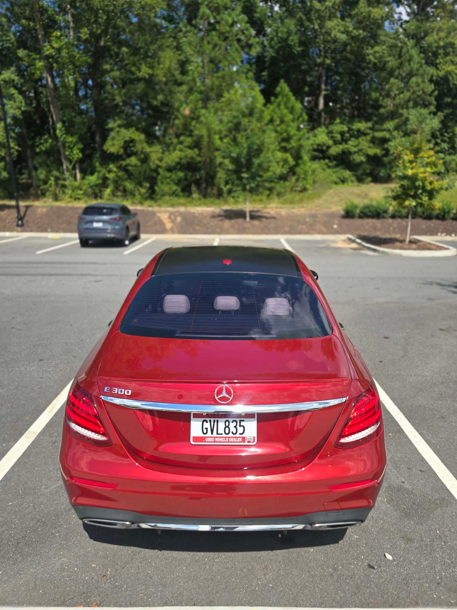Used 2019 Mercedes-Benz E 300 w/ Premium 1 Package image 8
