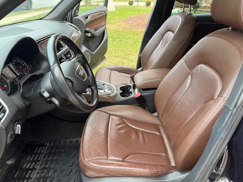 Used 2016 Audi Q5 2.0T Premium Plus w/ Technology Package image 6