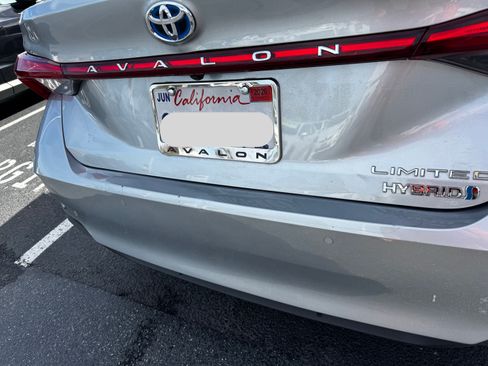 Used 2019 Toyota Avalon Limited w/ Advanced Safety Package image 25