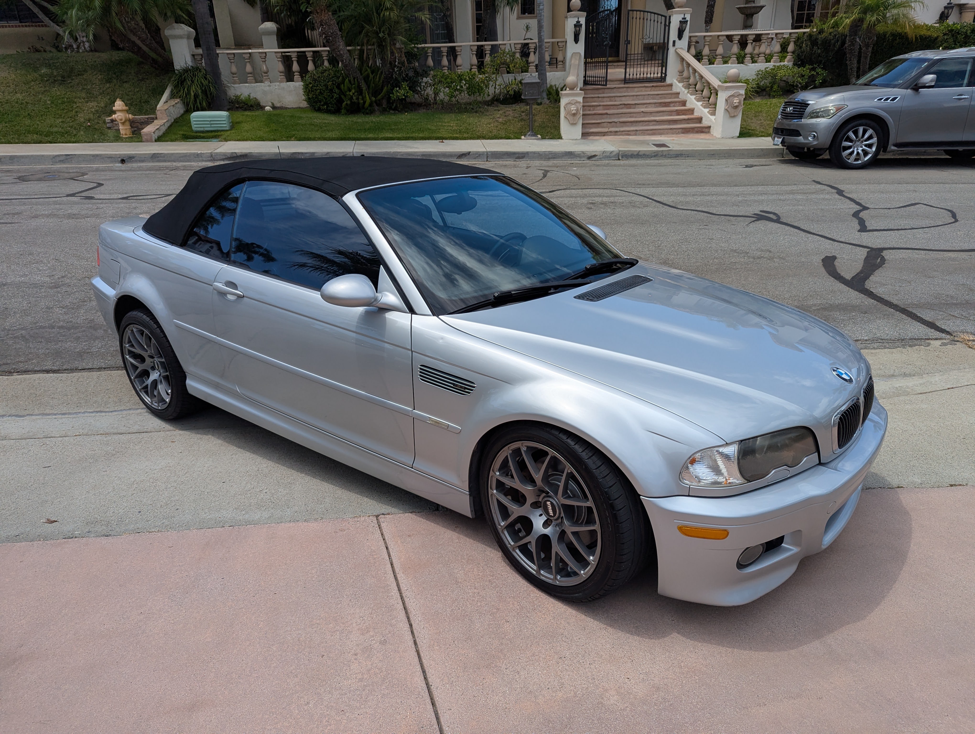 Used 2002 BMW M3 Convertible RWD image 2