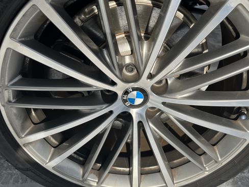 Used 2017 BMW 530i xDrive image 14