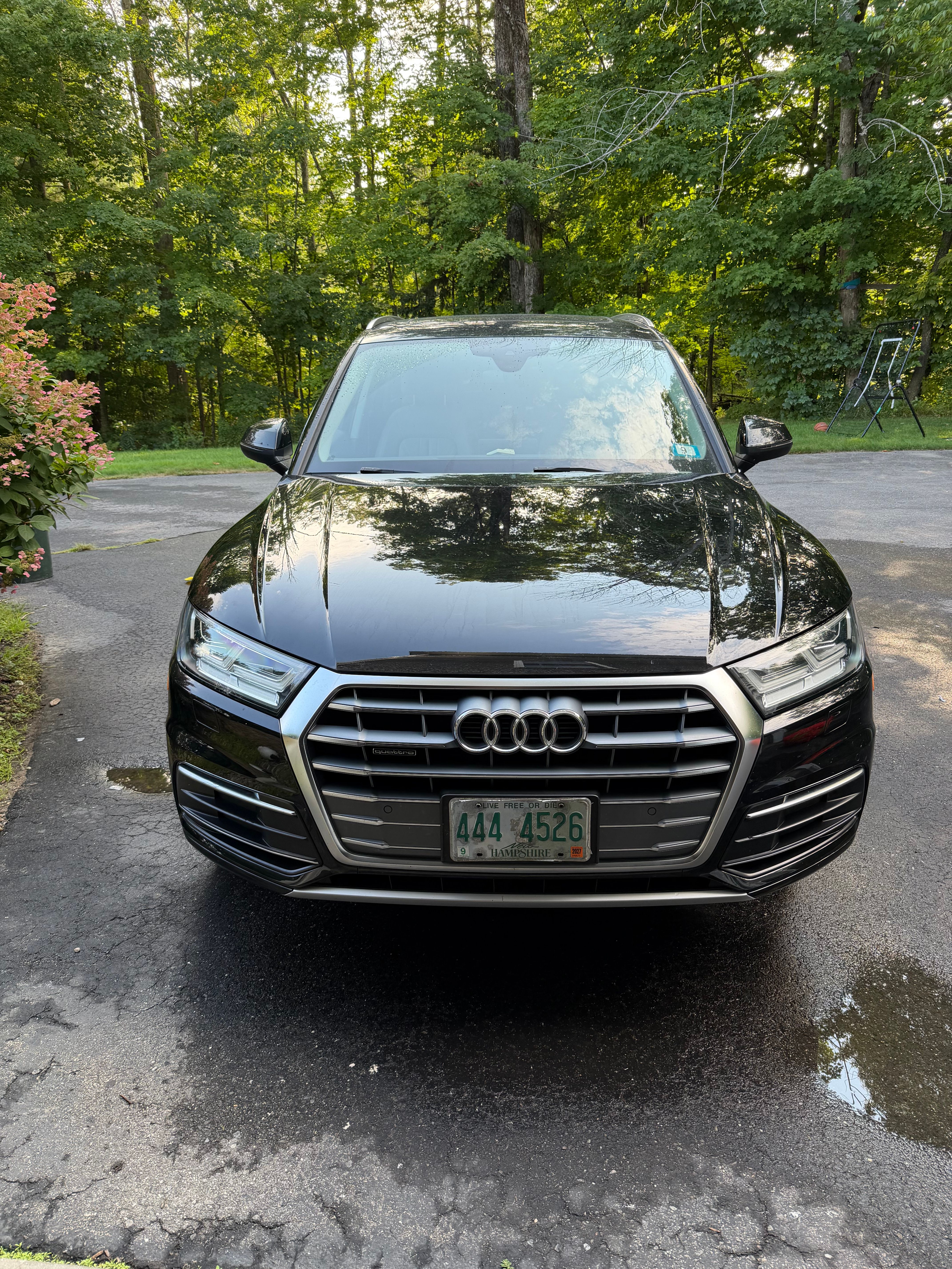 Used 2018 Audi Q5 2.0T Premium Plus w/ Premium Plus Package AWD/4WD image 2