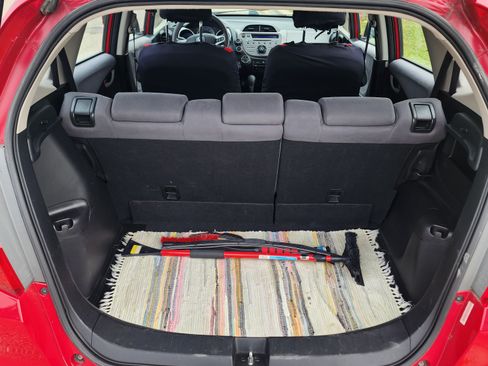 Used 2013 Honda Fit image 9