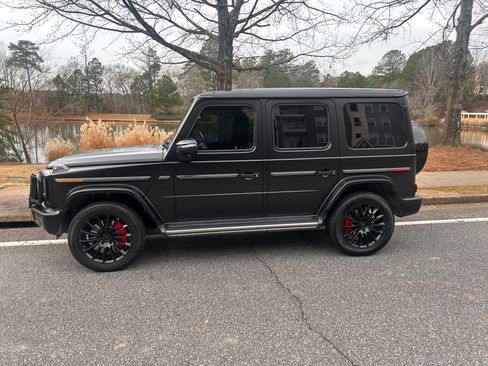 Used 2020 Mercedes-Benz G 550 image 1