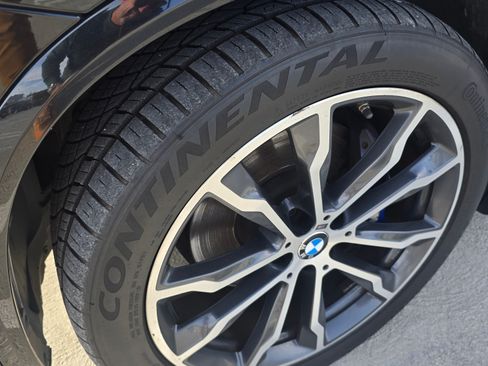 Used 2019 BMW X4 M40i w/ Driving Assistance Package image 2