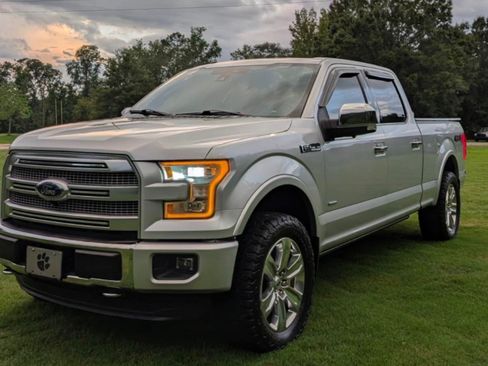 Used 2016 Ford F150 Platinum w/ Equipment Group 701A Luxury AWD/4WD image 16