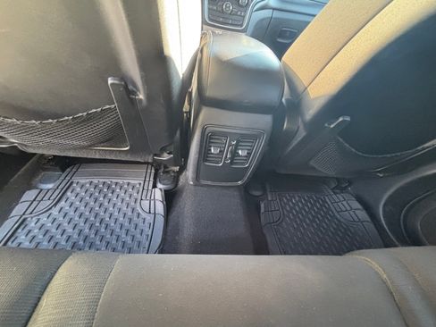 Used 2014 Jeep Grand Cherokee Laredo w/ Quick Order Package 23E image 16