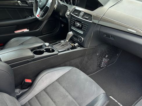 Used 2015 Mercedes-Benz C 63 AMG Coupe image 25