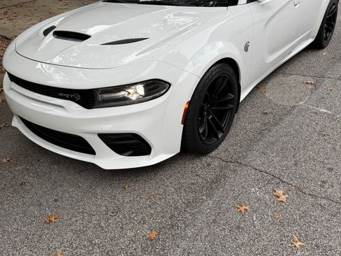 Used 2020 Dodge Charger SRT Hellcat w/ Harman/Kardon Audio Group RWD image 10