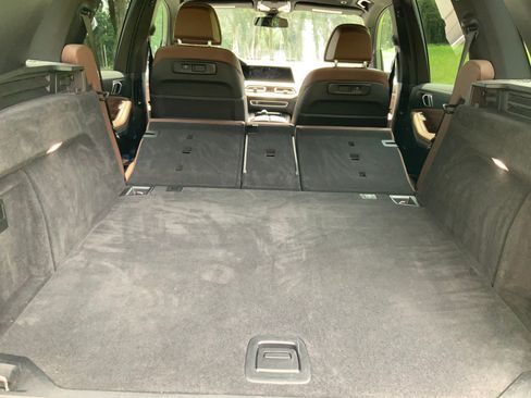 Used 2022 BMW X5 xDrive40i w/ M Sport Package AWD/4WD image 22