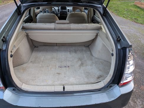 Used 2005 Toyota Prius Hatchback 4D image 17